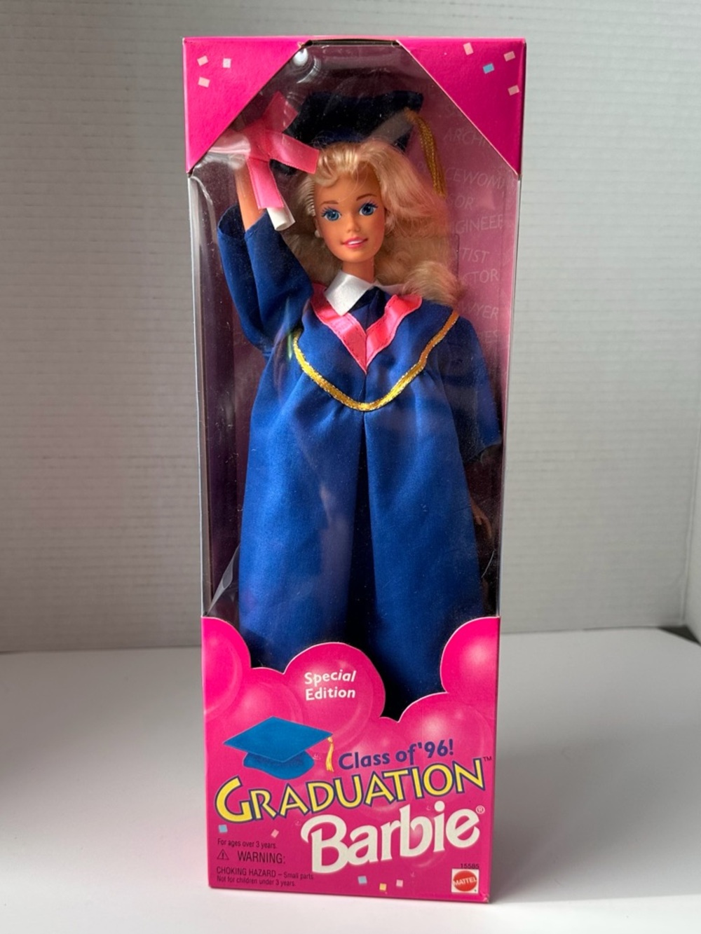 Graduation Barbie Doll‎ Class of '96 Mattel Special Edition Blonde Vintage NIB